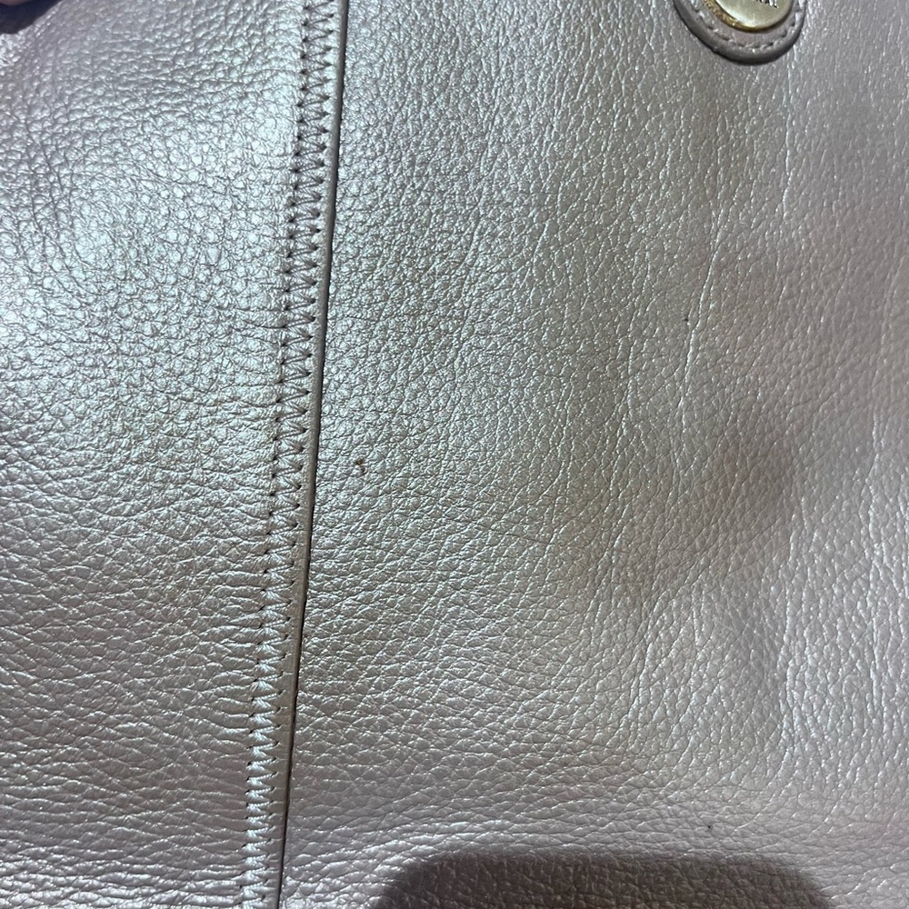 The SAK Gold Metallic Pebbled Leather Double Strap Shoulder Bag Y2K - Picture 9 of 9